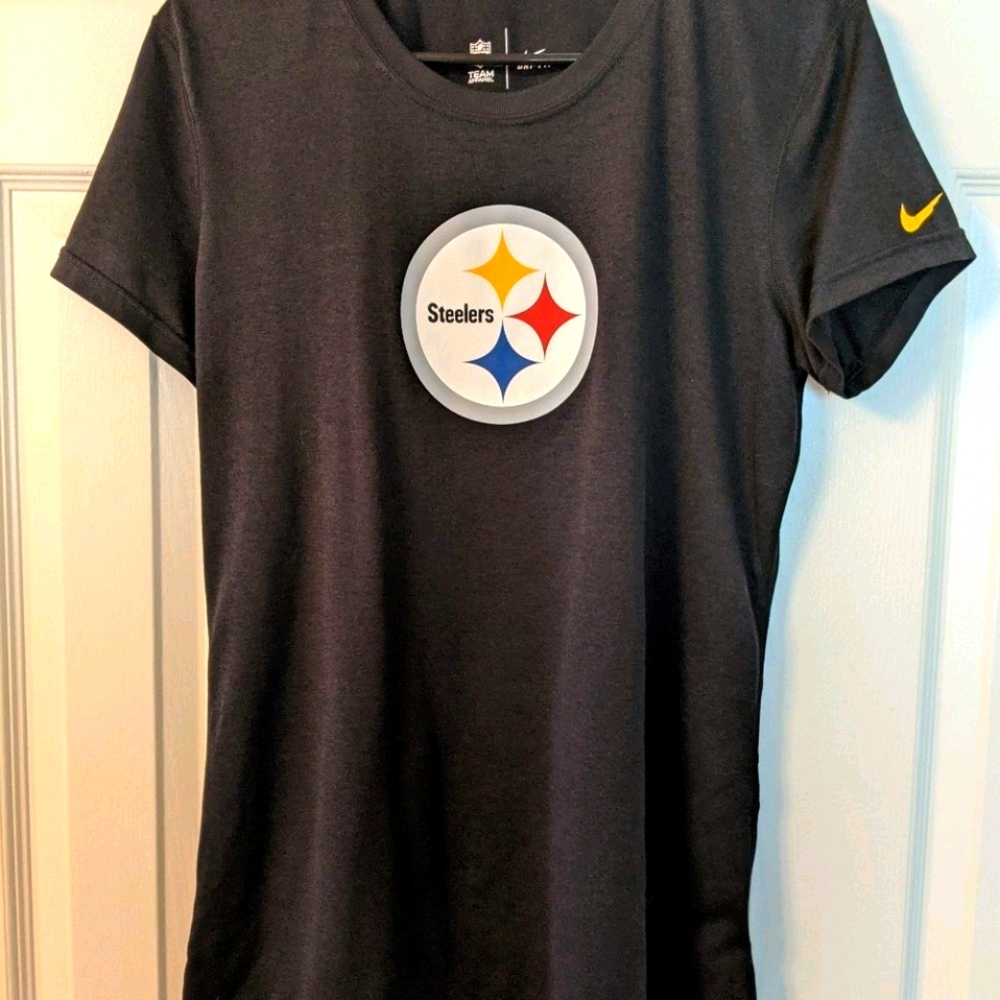 NFL Steelers Nike Dri Fit T Shirt with swoosh